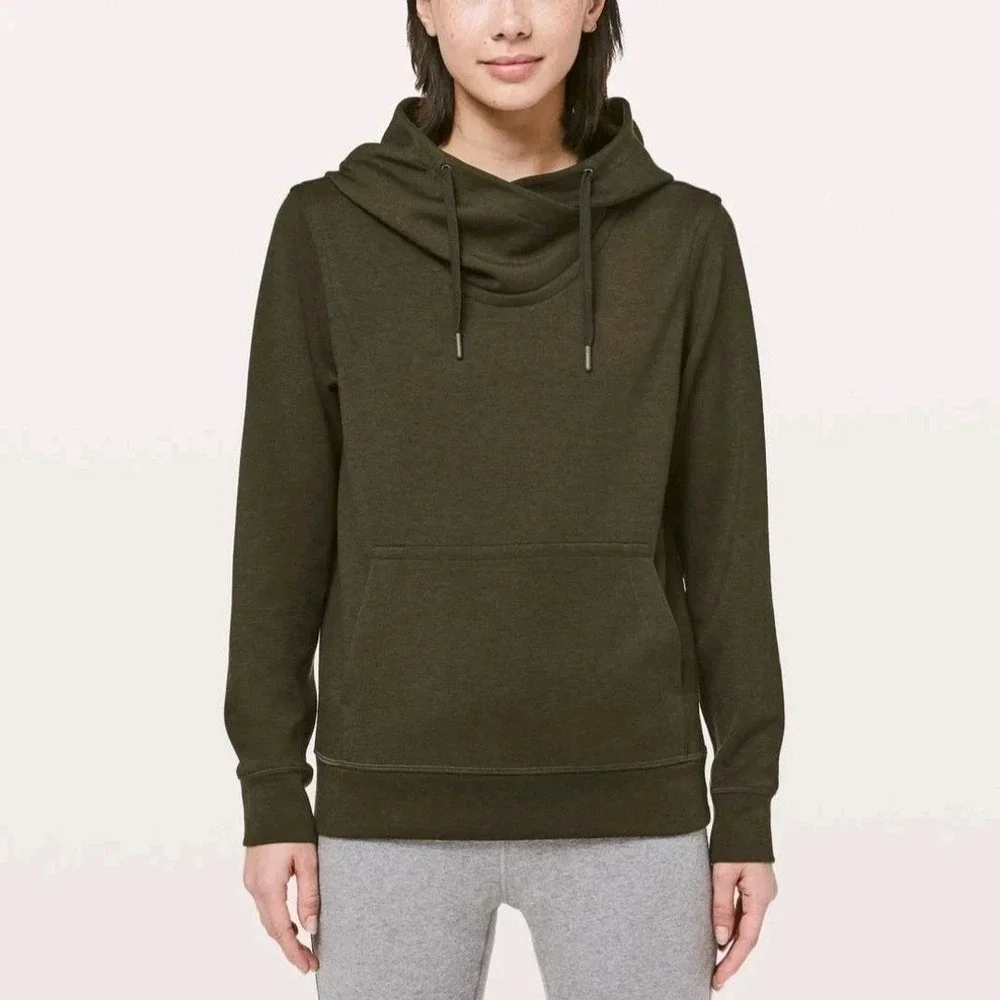 Lululemon Sweatshirt Womens Sz 6 Green City Sleek Hoodie Dark‎ Olive W3BL2S